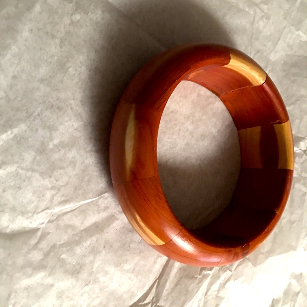 Cedar Ring – Hand Made Functional Decor